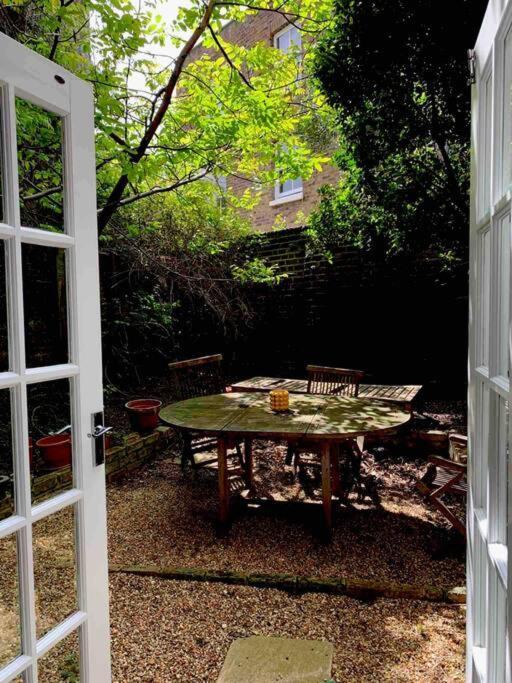Apartmán Beautiful 2 Bed/ 2 Bath Notting Hill Garden Flat Londýn Exteriér fotografie