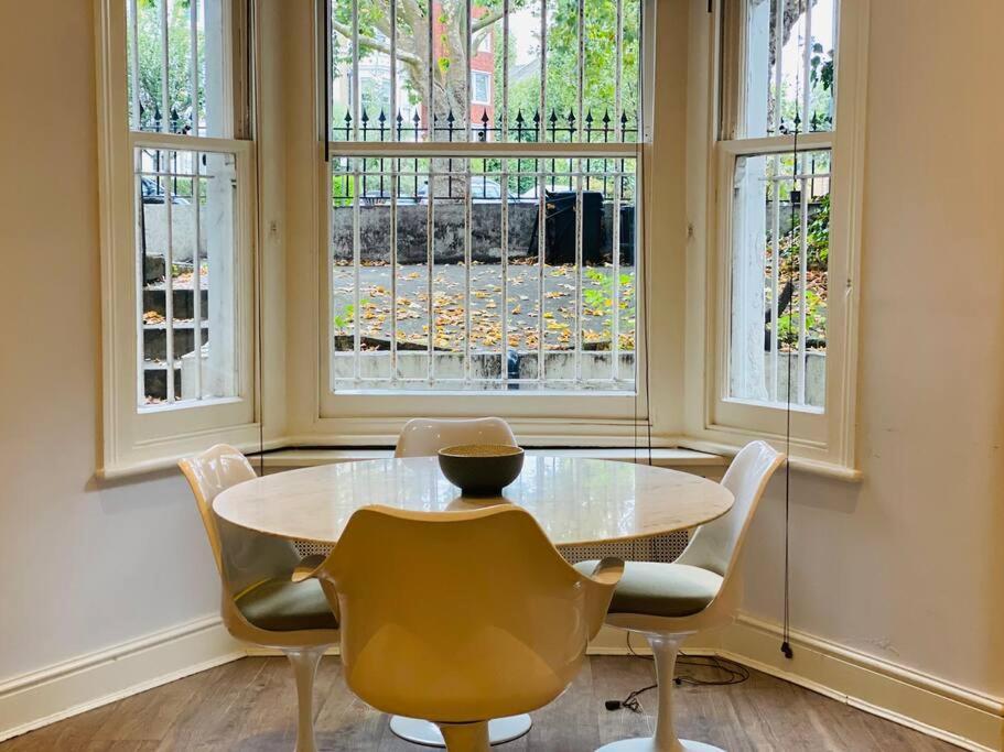 Apartmán Beautiful 2 Bed/ 2 Bath Notting Hill Garden Flat Londýn Exteriér fotografie