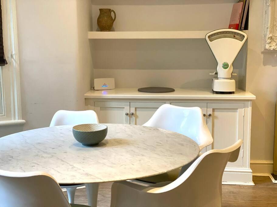 Apartmán Beautiful 2 Bed/ 2 Bath Notting Hill Garden Flat Londýn Exteriér fotografie